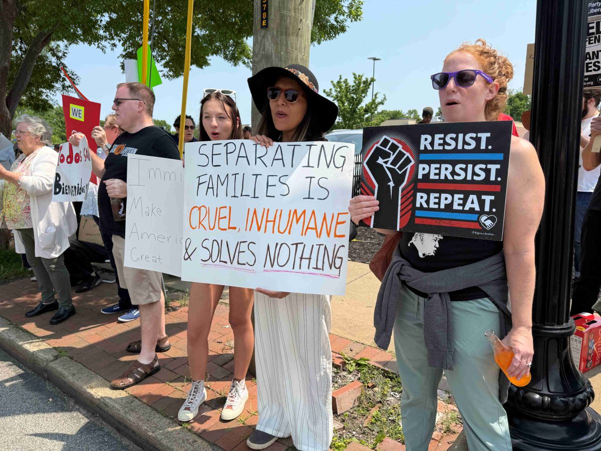 Manifestantes repudian acciones de ICE en Price Hill