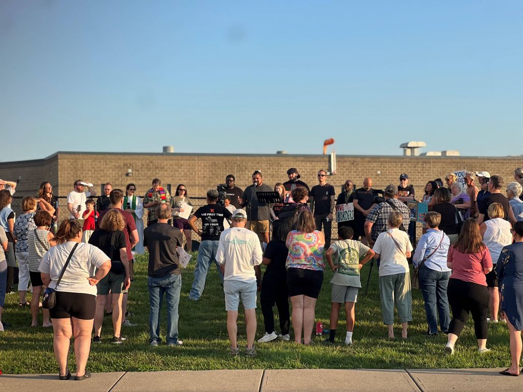 En Ohio: Lideran jornada de oración por inmigrantes detenidos