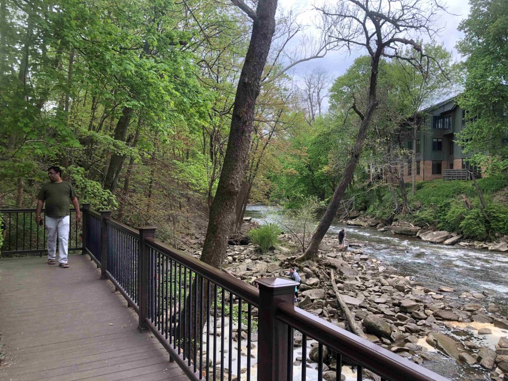 Verano en Ohio: Aventuras familiares se viven en Chagrin Falls  