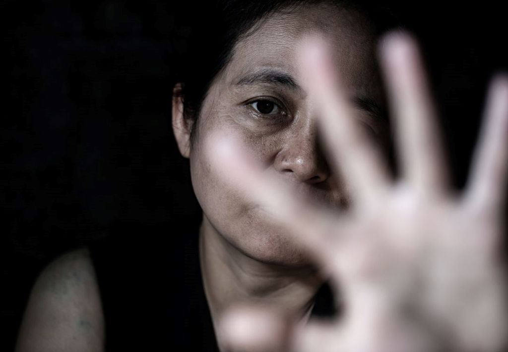 Muertes por violencia doméstica en Ohio aumentan 38 % en 2025