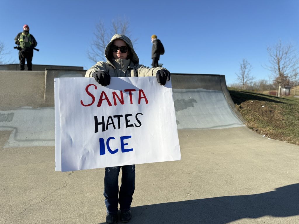 “El pueblo exige que se acaben las deportaciones”