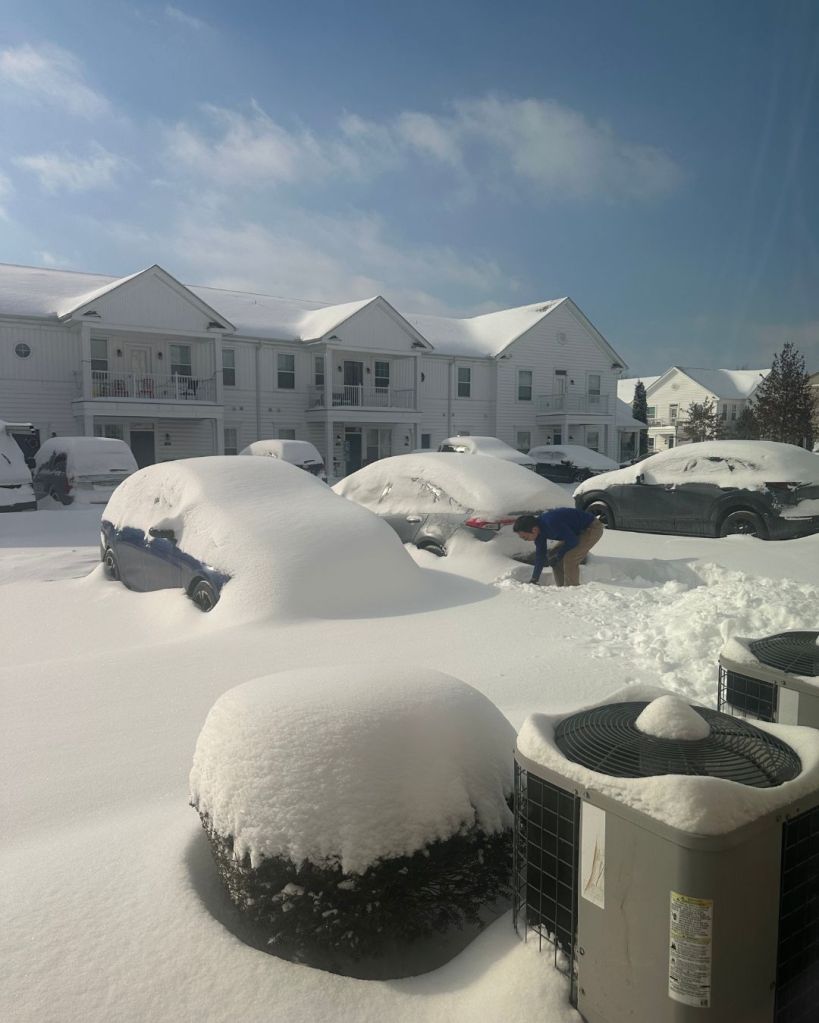 Columbus bajo impacto de tormenta: alcalde pide quedarse en casa